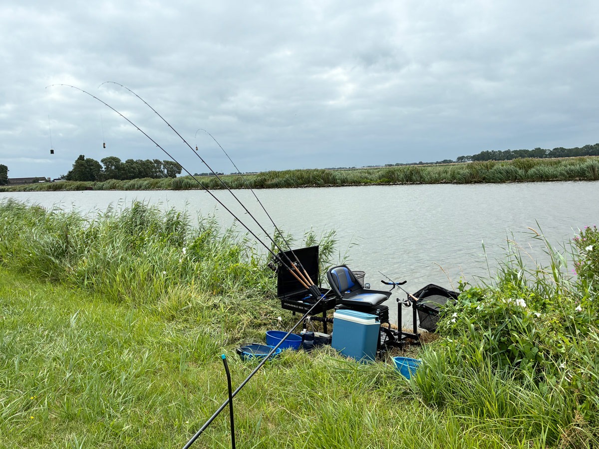 Feeder versus vaste stok in zomerwedstrijd 4